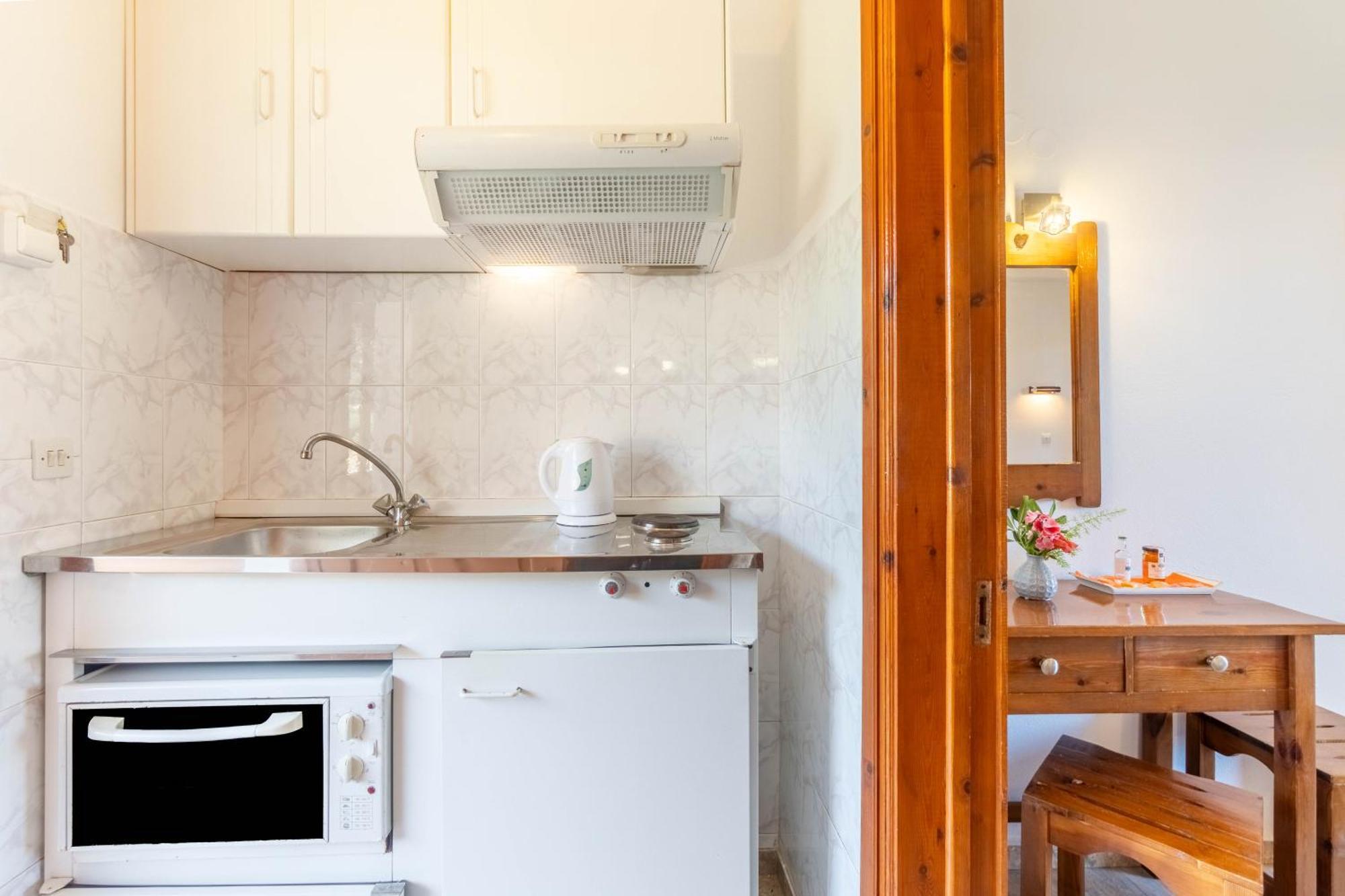 Apartment Mires House Side First Floor 9 *