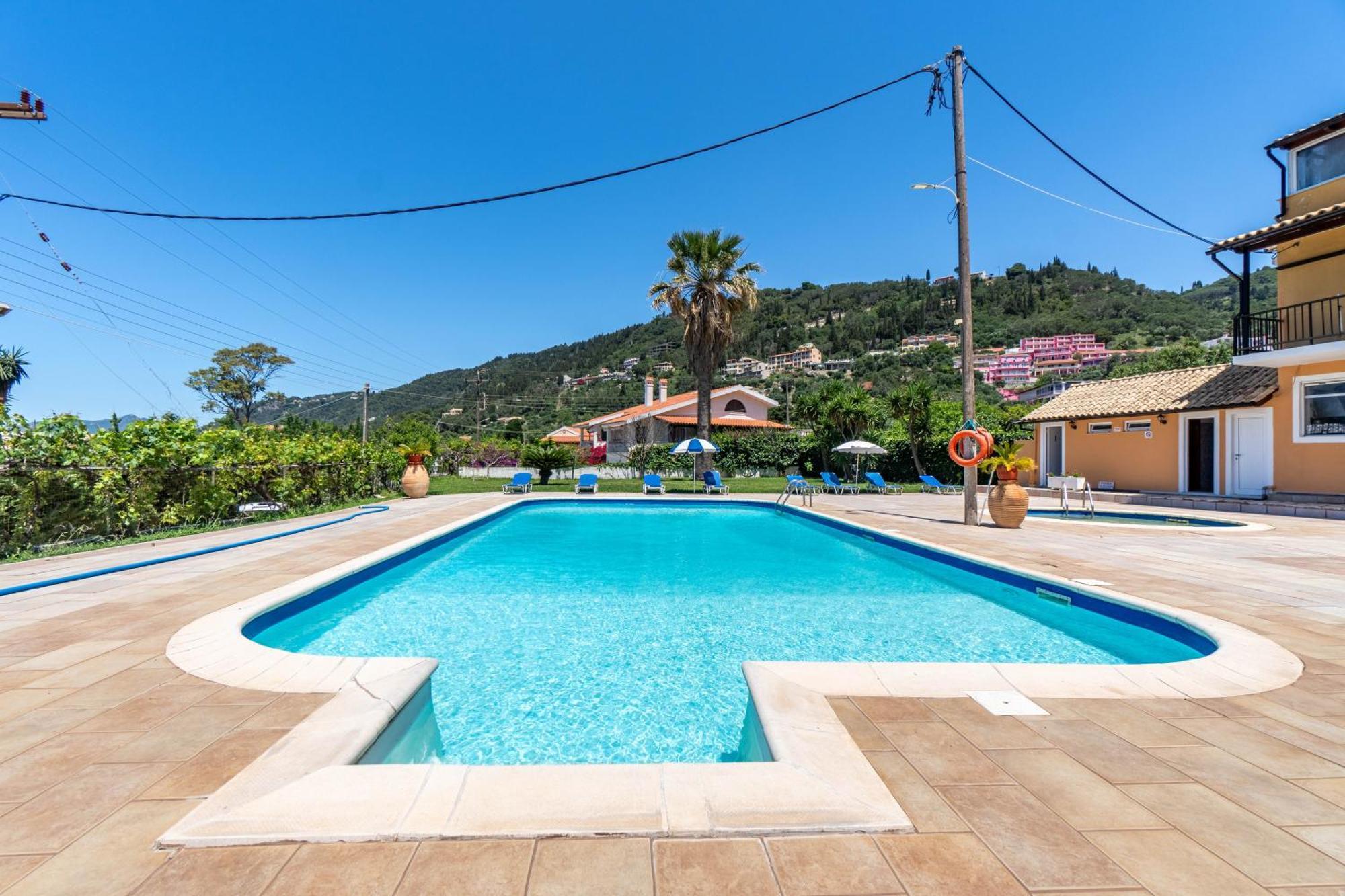 Mires House Side First Floor 9 * Agios Gordios (Corfu)