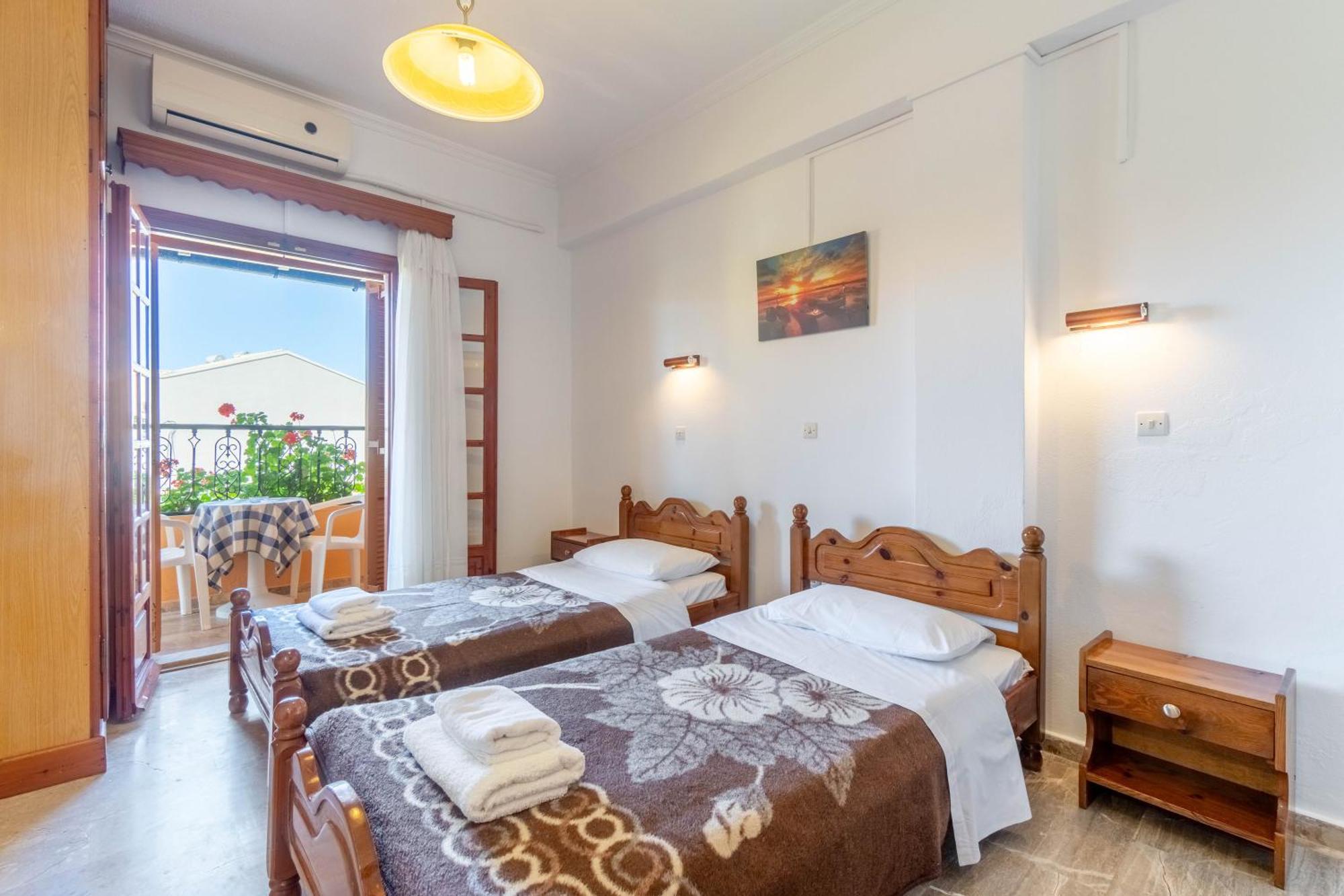 Mires House Side First Floor 9 Apartment Agios Gordios (Corfu)